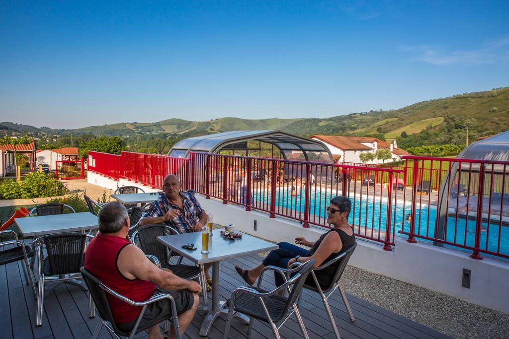 Domaine Chalets Larlapean Saint-Martin-dʼArrossa 외부 사진